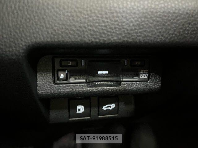 Toyota CROWN ESTATE 2025-09 6670954-15