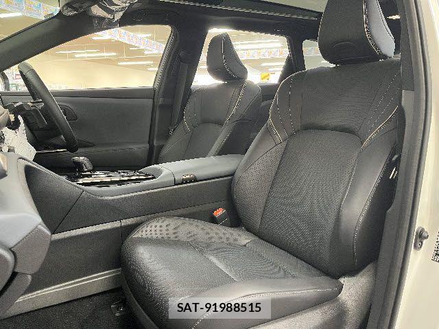 Toyota CROWN ESTATE 2025-09 6670954-18