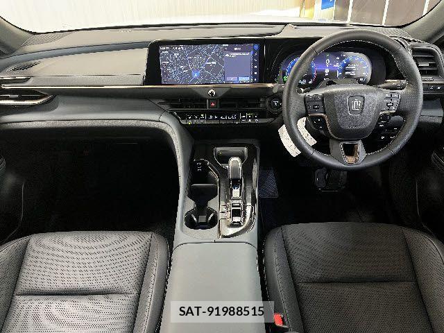 Toyota CROWN ESTATE 2025-09 6670954-1