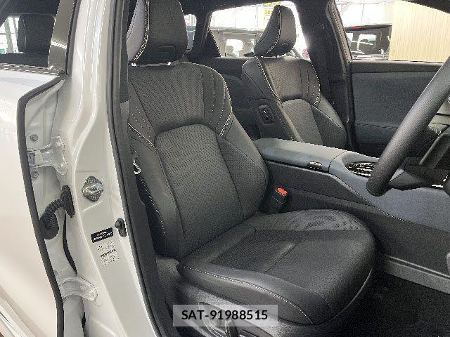 Toyota CROWN ESTATE 2025-09 6670954-3