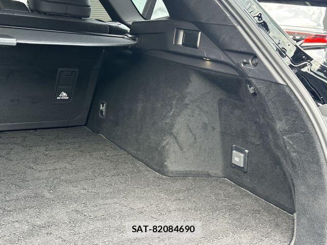 Toyota CROWN ESTATE 2025-07 6675469-19