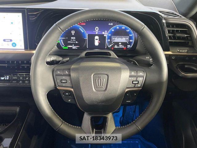 Toyota CROWN ESTATE 2025-09 6715912-10