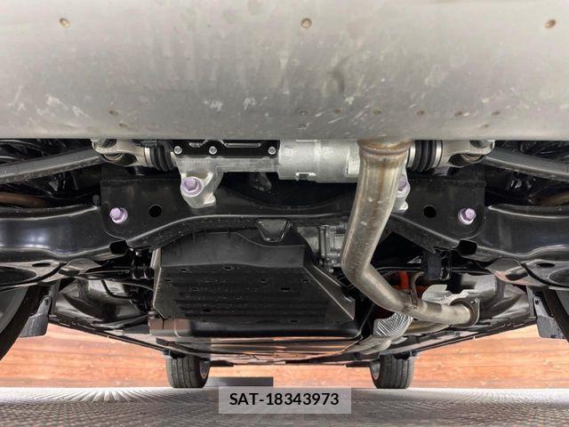 Toyota CROWN ESTATE 2025-09 6715912-18