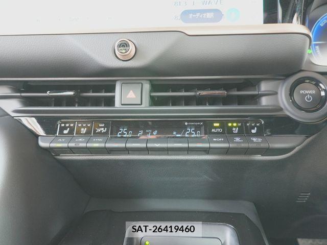 Toyota CROWN ESTATE 2025-06 6715913-16
