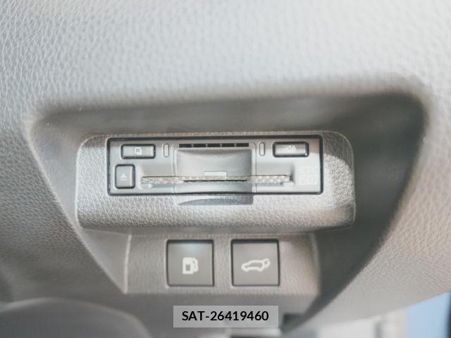 Toyota CROWN ESTATE 2025-06 6715913-20