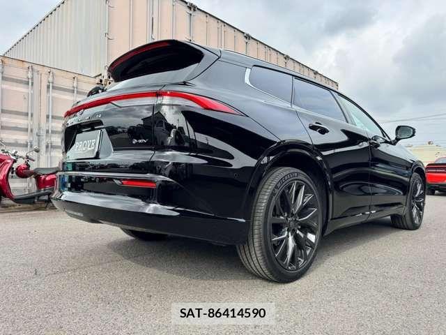 Toyota CROWN ESTATE 2025-01 6814366-16