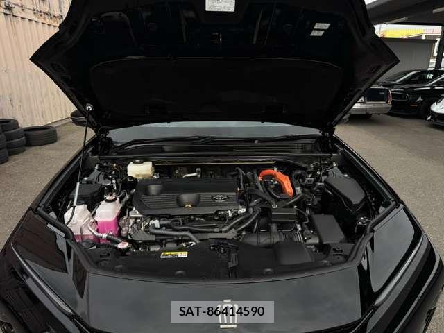 Toyota CROWN ESTATE 2025-01 6814366-2
