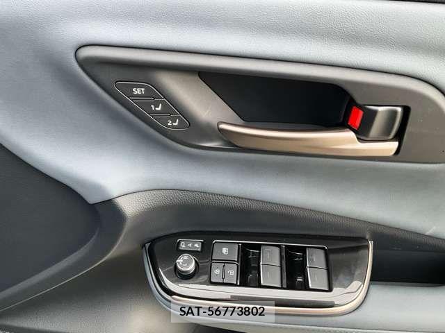 Toyota CROWN ESTATE 2025-07 7216532-9