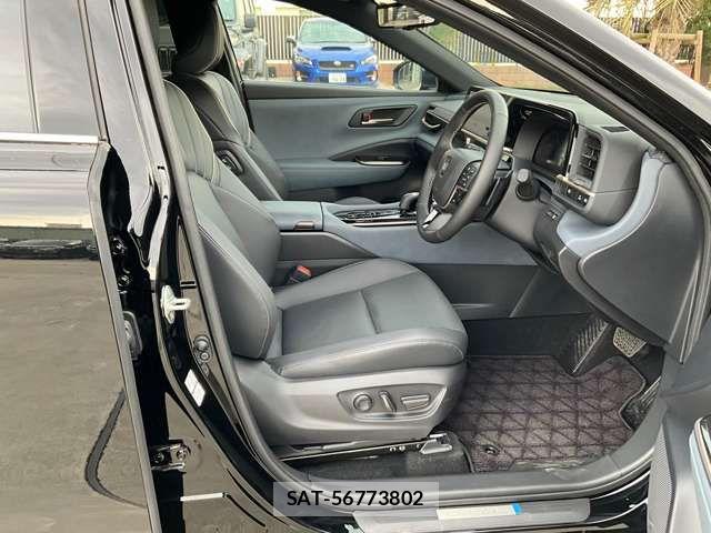Toyota CROWN ESTATE 2025-07 7216532-11