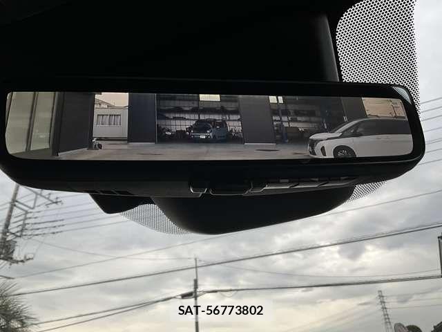 Toyota CROWN ESTATE 2025-07 7216532-22