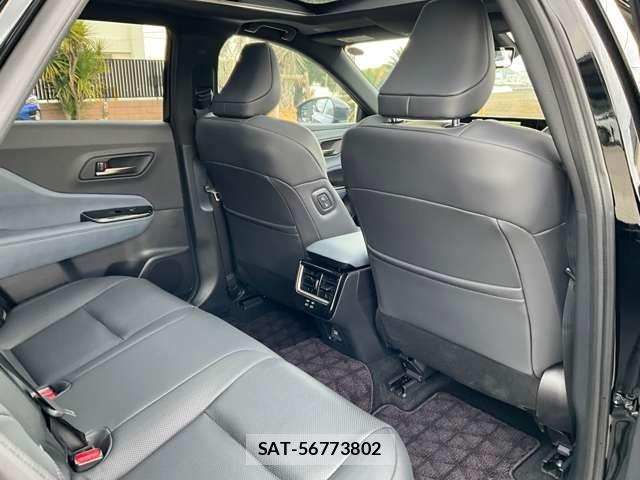 Toyota CROWN ESTATE 2025-07 7216532-27