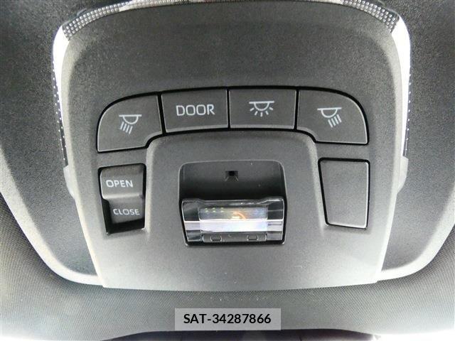 Toyota CROWN ESTATE 2026-01 7216533-16
