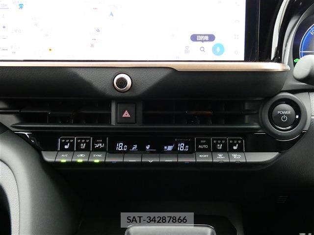 Toyota CROWN ESTATE 2026-01 7216533-5