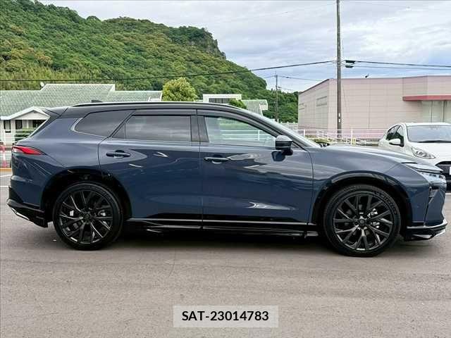 Toyota CROWN ESTATE 2025-07 7216535-11