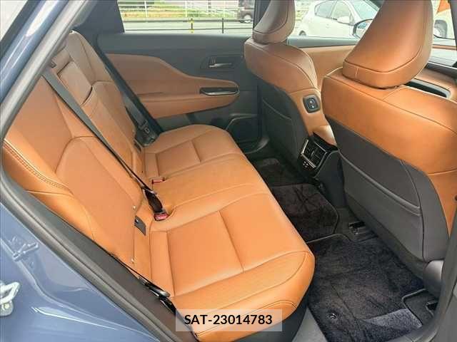Toyota CROWN ESTATE 2025-07 7216535-17
