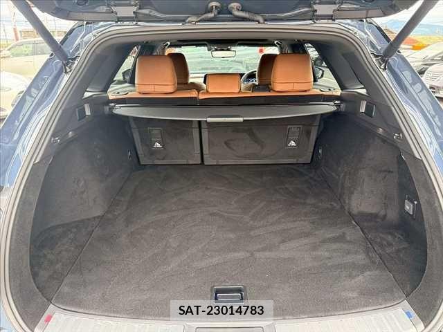 Toyota CROWN ESTATE 2025-07 7216535-19