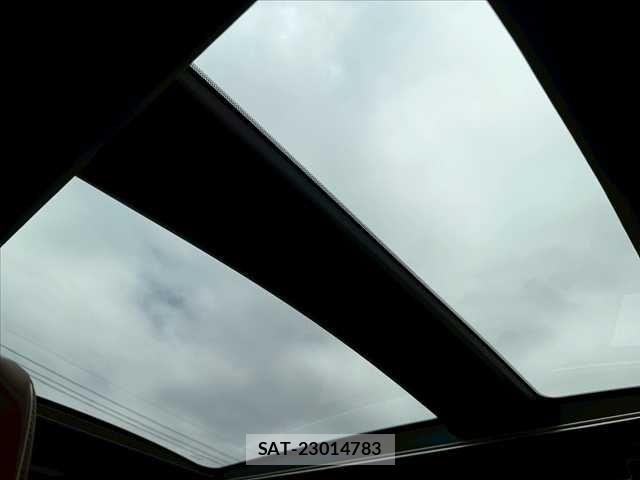 Toyota CROWN ESTATE 2025-07 7216535-2