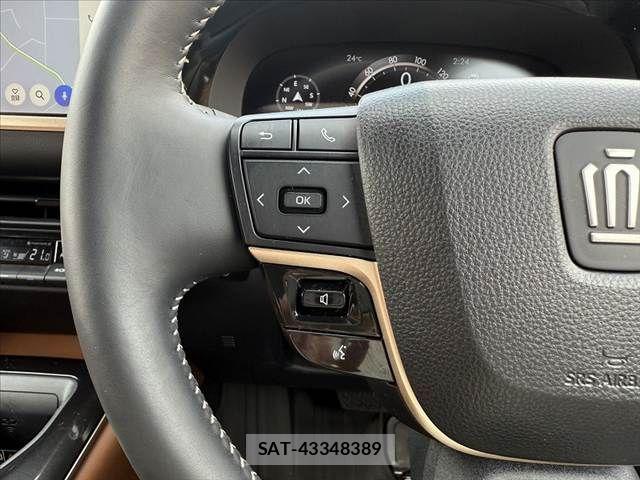 Toyota CROWN ESTATE 2025-10 7216531-23