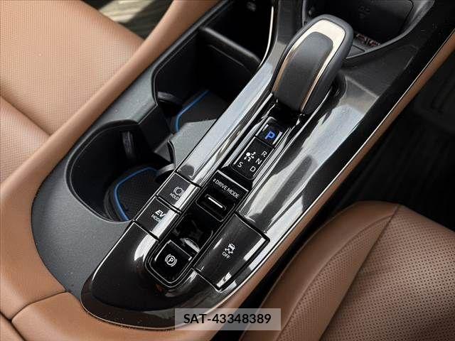 Toyota CROWN ESTATE 2025-10 7216531-25