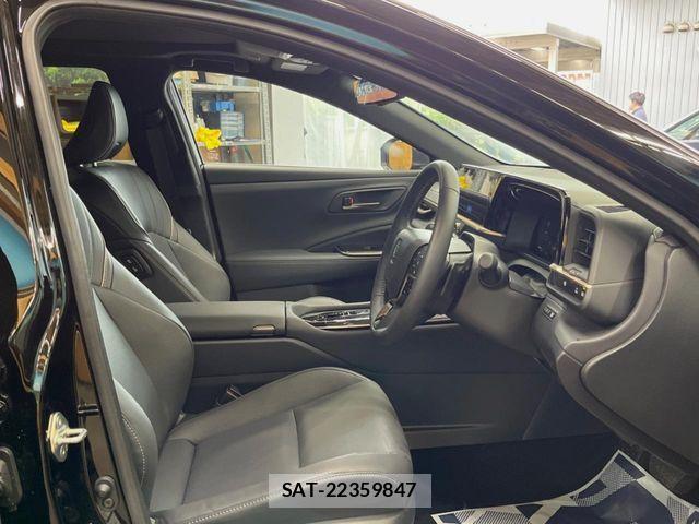 Toyota CROWN ESTATE 2025-07 7249706-9
