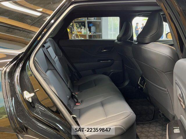 Toyota CROWN ESTATE 2025-07 7249706-10