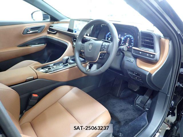 Toyota CROWN ESTATE 2025-07 7271740-1
