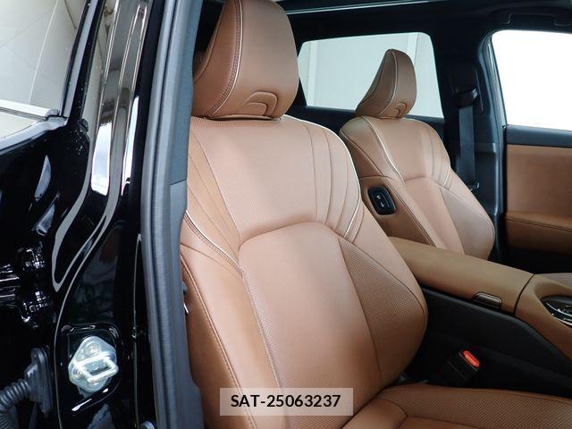 Toyota CROWN ESTATE 2025-07 7271740-22