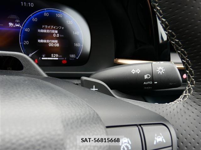 Toyota CROWN ESTATE 2025-05 7391698-19