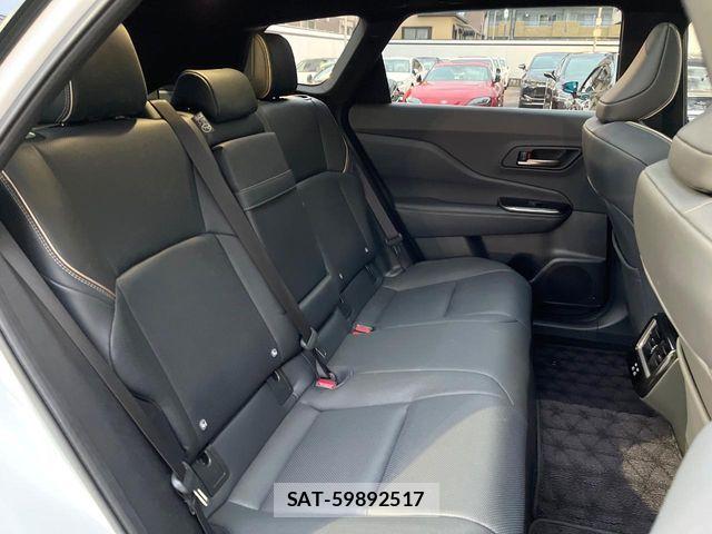 Toyota CROWN ESTATE 2025-05 7391695-9