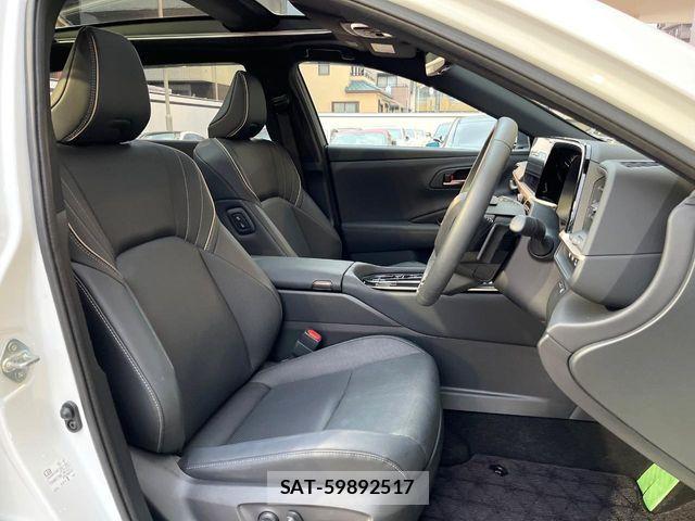 Toyota CROWN ESTATE 2025-05 7391695-8