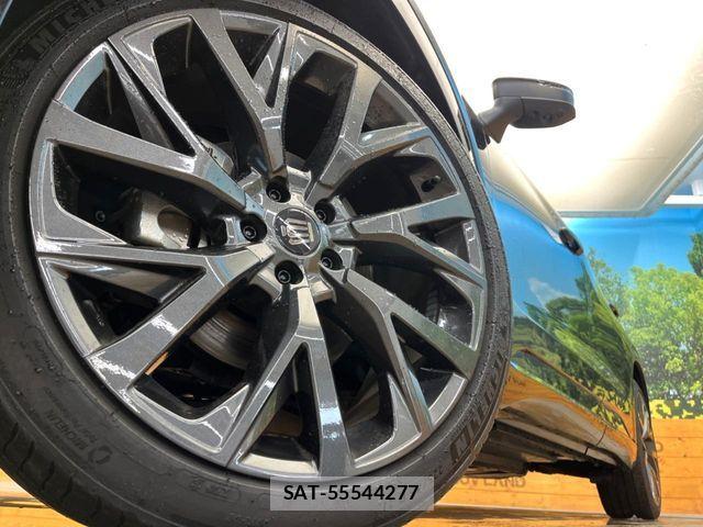 Toyota CROWN ESTATE 2025-05 7453645-12