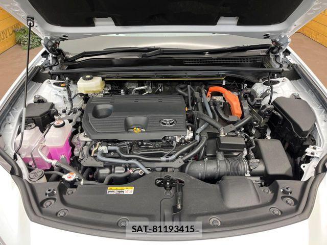 Toyota CROWN ESTATE 2025-04 7508409-17
