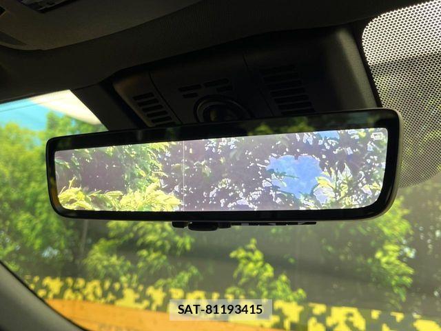Toyota CROWN ESTATE 2025-04 7508409-5