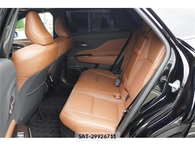 Toyota CROWN ESTATE 2025-05 7561973-18