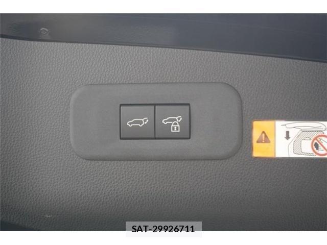 Toyota CROWN ESTATE 2025-05 7561973-29