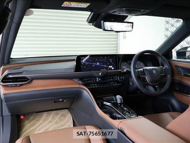 Toyota CROWN ESTATE 2025-09 7615768-2