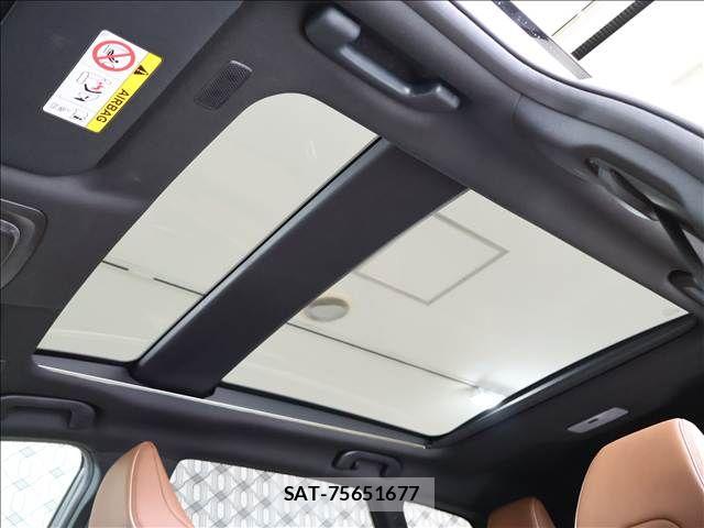 Toyota CROWN ESTATE 2025-09 7615768-3