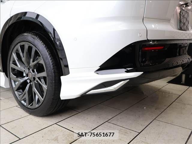 Toyota CROWN ESTATE 2025-09 7615768-8