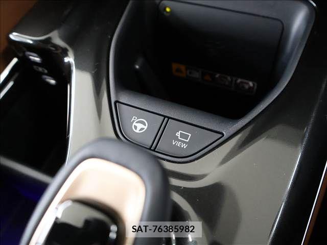 Toyota CROWN ESTATE 2025-07 7615769-9