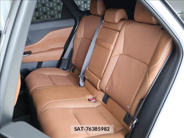 Toyota CROWN ESTATE 2025-07 7615769-13