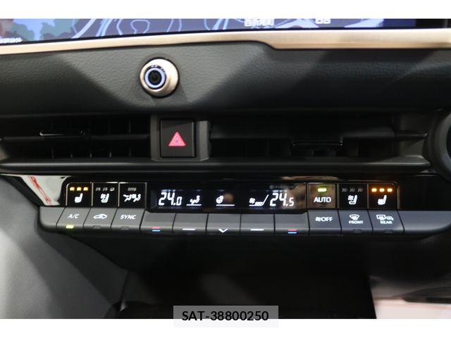 Toyota CROWN ESTATE 2025-10 7722144-18