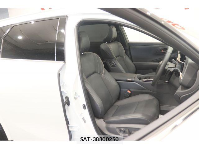 Toyota CROWN ESTATE 2025-10 7722144-19