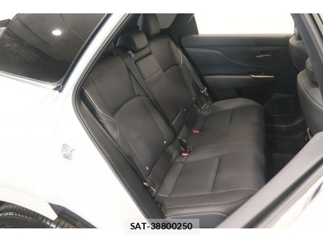 Toyota CROWN ESTATE 2025-10 7722144-22