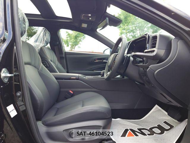 Toyota CROWN ESTATE 2026-01 7783780-9