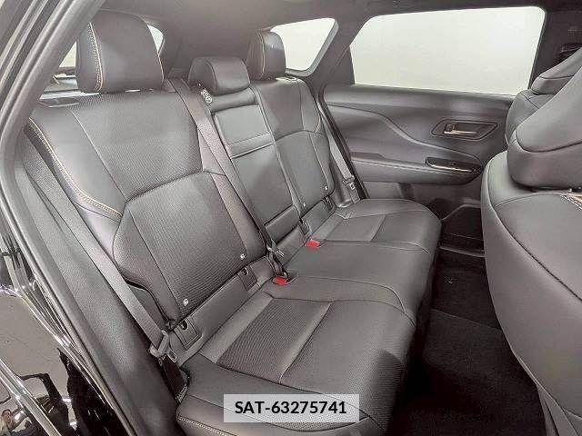 Toyota CROWN ESTATE 2025-10 7783765-5