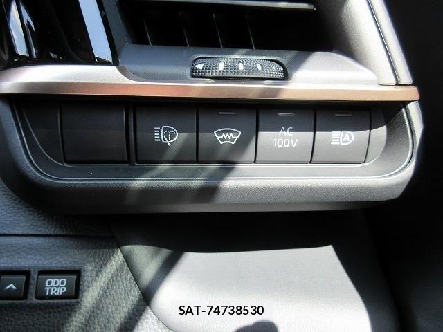 Toyota CROWN ESTATE 2025-06 7875877-9