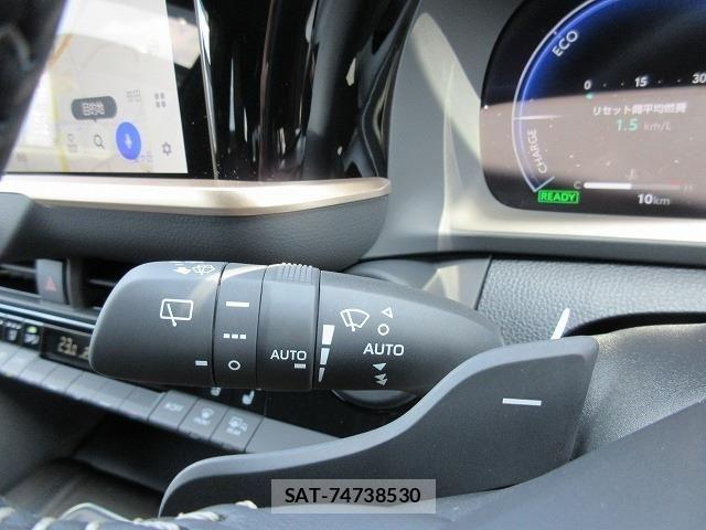 Toyota CROWN ESTATE 2025-06 7875877-14