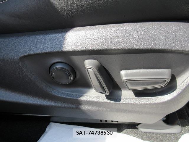 Toyota CROWN ESTATE 2025-06 7875877-21