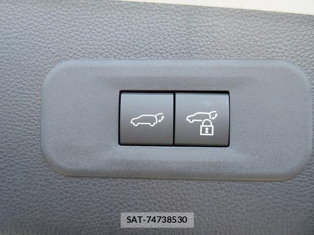 Toyota CROWN ESTATE 2025-06 7875877-23