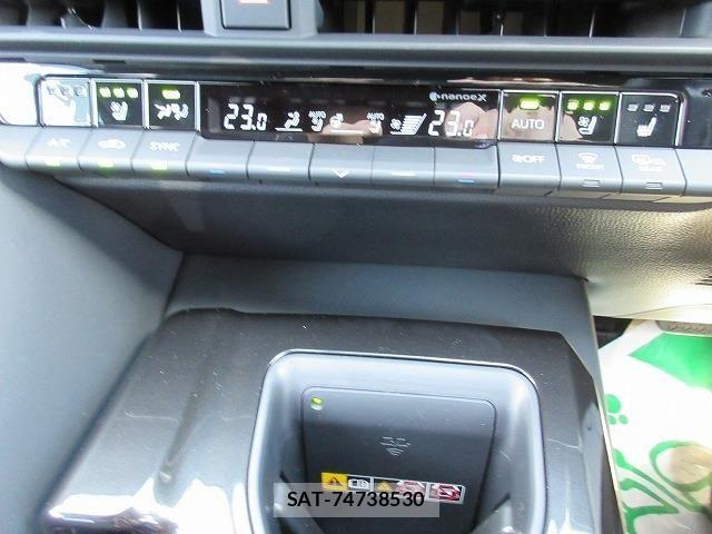 Toyota CROWN ESTATE 2025-06 7875877-7